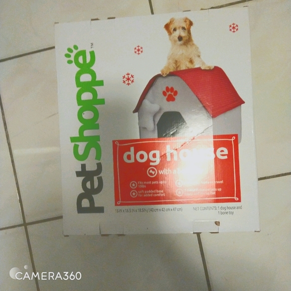 Pet Shoppe Toy Bone & Dog House